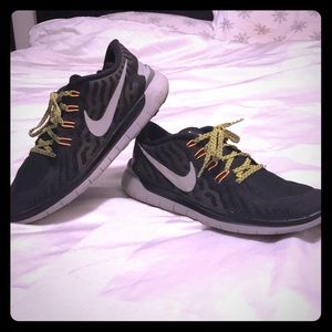 SOLD!!  Nike free 5.0 barefoot ride shoes